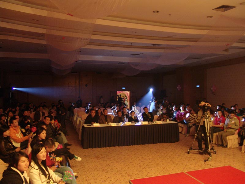 �Ϸ���T�����ӆ���(li��n)�x��(hu��)