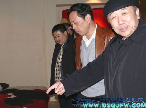 ��|�x��(l��i)�Bʯ��Ҽ��ǅ��^�@��(ji��ng)��Ʒ