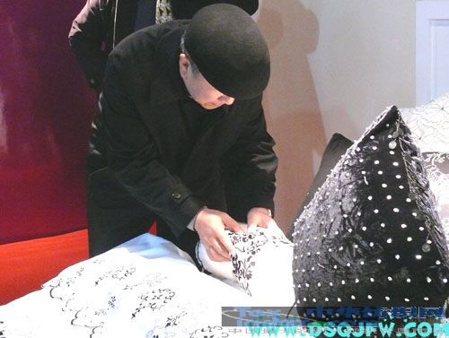 ��|�x��(l��i)�Bʯ��Ҽ��ǅ��^�@��(ji��ng)��Ʒ