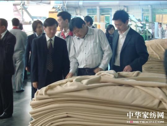 ���ë��?f��)��^���ҳ�����Ʒ��򞌏��