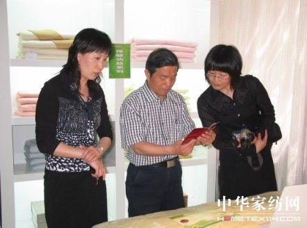 �Ҽ��f(xi��)��(hu��)��(hu��)�L(zh��ng)��|�x�ڙѻ��Ҽ��{(di��o)��