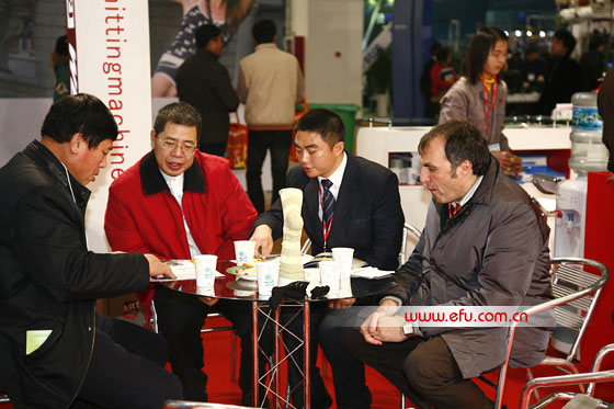 �x�����Hᘿ������b�C(j��)еչ�_Ļ