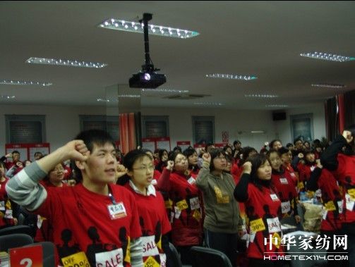 ��׷���г�Խ����׿Խ��͑׃