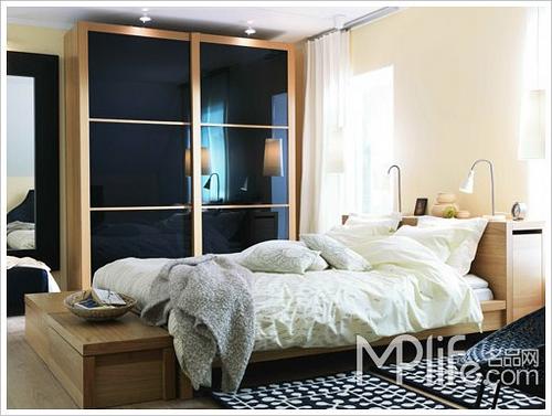 �����D�����ռ{��