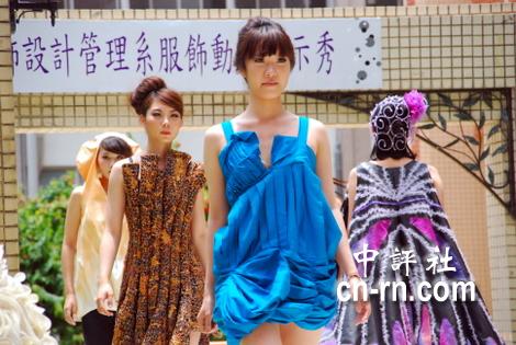 Ů�W(xu��)�������@�G�ɰ�������ӑ��(hu��)