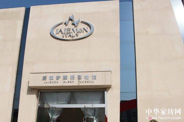 ���á�ɫ��Ů�������ܡ��ʡ�����