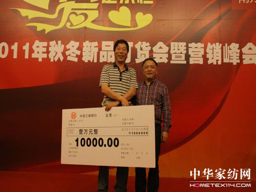 �Ϸ���������e���M�g���䘷(l��)����