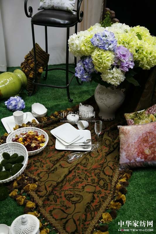 ���A֮�⣬����Ȼ����¶