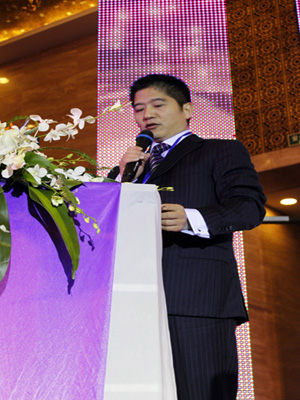 �Pʢ���{(l��n)�{(di��o)paisley��׌�����v�w