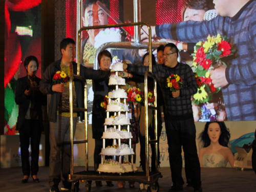 �Pʢ���{(l��n)�{(di��o)paisley��׌��(m��ng)���v�w