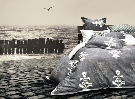 �������У���Ȼ���e���s��