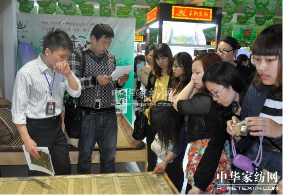 ������ϯ������L(f��ng)��ϯ��Ʒ�l(f��)�����A�M�Y(ji��)��