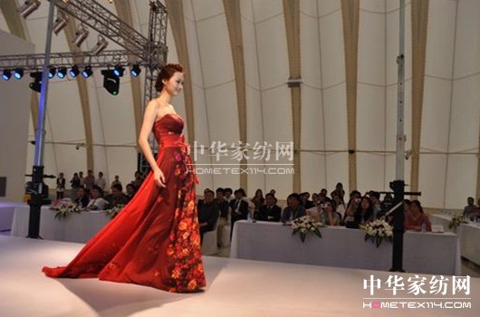 �S�ƼҼ�2012��Ʒ�l(f��)����¡���e��