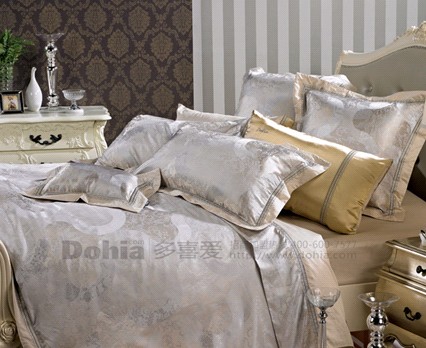 �ж��I(xi��n)�Y����ϲ��(��i)�Ҽ�ĸ�H��(ji��)�Y�����]