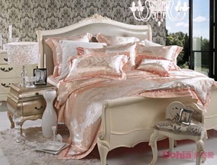 �ж��I(xi��n)�Y����ϲ��(��i)�Ҽ�ĸ�H��(ji��)�Y�����]