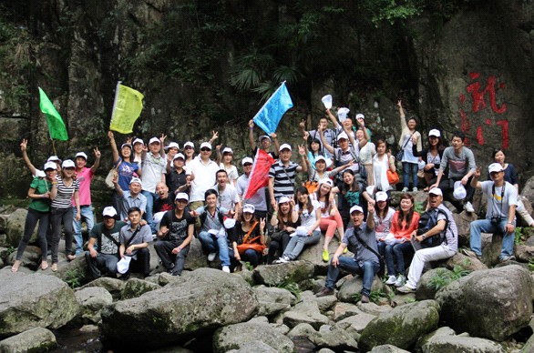 �������M(j��n)���Ӊ�(m��ng)�R�F(tu��n)�(du��)��չһ����Ӗ(x��n)�I(y��ng)֮������{��