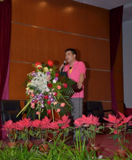 ARTILIVI����[�ţ�2012�ﶬ��Ʒӆ؛��(hu��)ʢ���_(k��i)Ļ