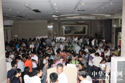 �h(yu��n)��(m��ng)�Ҿ�2012�ﶬ�a(ch��n)Ʒ��(hu��)�A�M(m��n)��Ļ