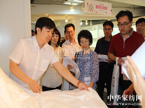 ��[��2012�נ���Ʒ�l(f��)����(hu��)ͬ����(gu��)��(n��i)�e��