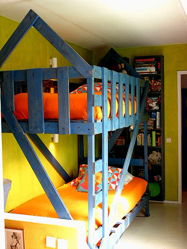 ����:ɫ���L���đ���֮��(��)