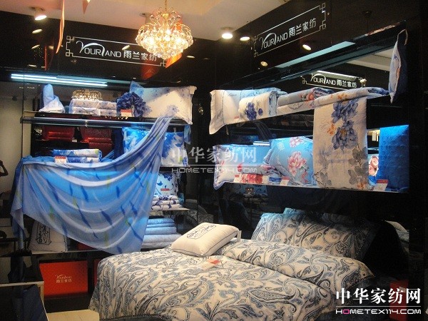 ���m�Ҽ��Ĵ�ǰ�h��(zhu��n)�u(m��i)���_(k��i)�I(y��)�I(y��)��(j��)һ·�h�t