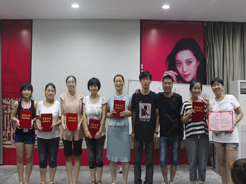 �Pʢ�Ҽ�2012�ﶬ��Ʒ��Ӗ(x��n)���A�M�ɹ�