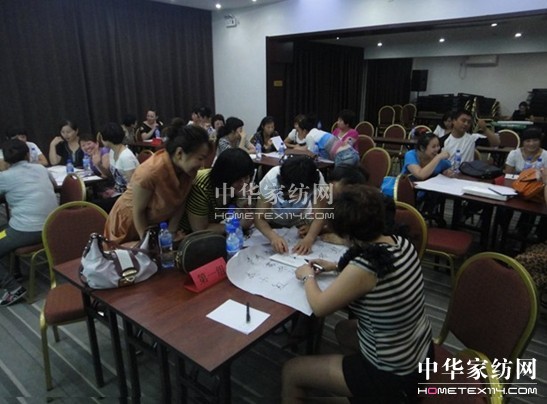 ���z�Ҽ��|���ÈF��Ӣ��Ӗ(x��n)���A�M��Ļ