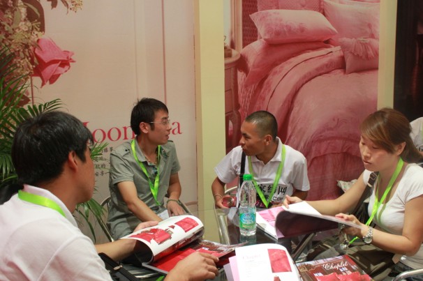 ���A�Ҽ��W(w��ng)չ��(hu��)�����F(tu��n)��ᆢ��(d��ng)