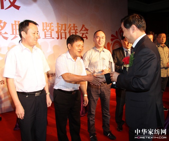 ���ýz�I�����L�s�߶Ȅ�(chu��ng)�����彩(ji��ng)