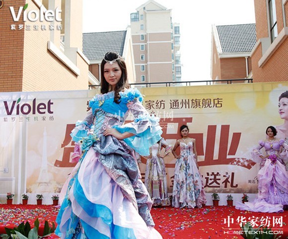 ���_�m���C(j��)�Ҽ�?f��)�����Ş�ꆢ�? src="http://m.oqechku.cn/Upload/201209/27/201292795345180.jpg" border=0></P>
<P align=left>�������_�m�Ҽ��ڲ����_�l(f��)�c�e���¿͑���ͬ�r(sh��)��Ҳһֱ���x����Щ��������_�m���L�ĕ�(hu��)�T�͑􂃡���������ĬĬ�P(gu��n)ע�c֧������׌���_�m�Ҽ����������x�͵Ľ��졣�ش��_�I(y��)���֮�H�����_�m�Ҽ����O(sh��)��(hu��)�T���^(q��)���_չ��(hu��)�T�YƷ��ٛ(z��ng)���(d��ng)��������x��(hu��)�T����(du��)���_�m�Ҽ�һ������������c֧����</P>
<P align=center><img alt=