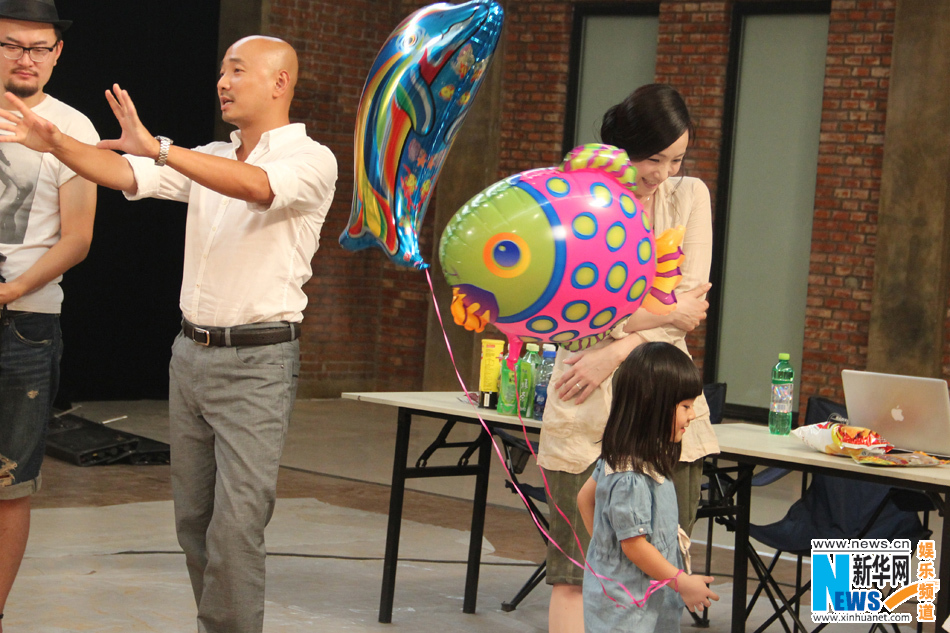 �썘ȫ�Ҹ��ع�С�պ�ĸ�۱���