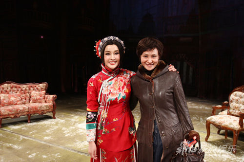 ���ԑc"�L(f��ng)�A�^��"�ؾ�����Ӣ����