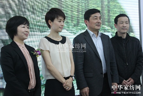 ����Ч��(y��ng)ϯ���Ҽ���չ��(hu��)�٬F(xi��n)�߳�