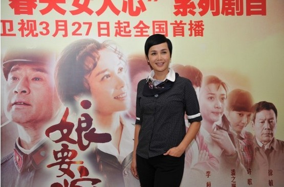 蔣雯麗于榮光拍親熱戲借位避尷尬