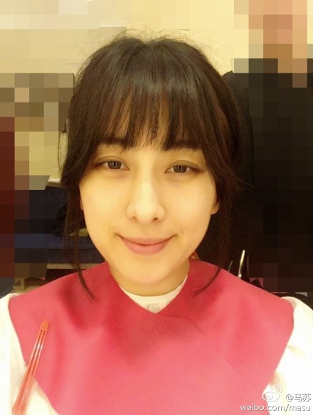 孔令輝女友曬美照馬蘇自稱(chēng)"馬漂亮"