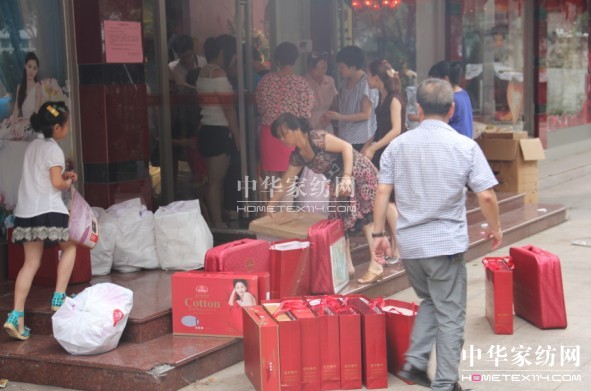 �Ϸ�����Ɉ���(n��i)ُ��(hu��)�ɽ��ư��f