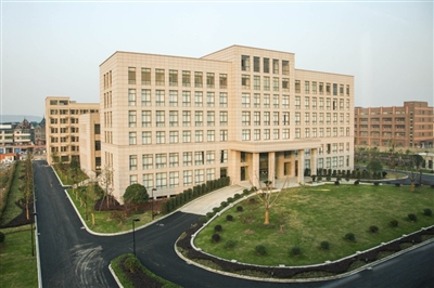 ������q������(qi��ng)�ں����I(l��ng)�ИI(y��)����(j��)