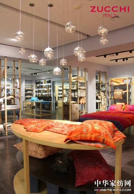 ��ʽ�Ҽ�ZUCCHI��Ş���_�R�ҾӏV���_�I(y��)