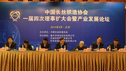 �L�z���f(xi��)һ���Ĵ����U����ھ����_