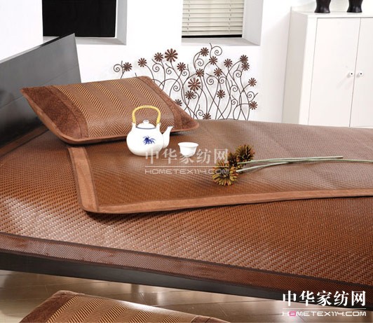 �������̳�z��ϯ��(y��n)���ȩ��������(bi��o)