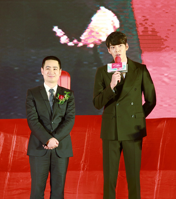 ������չ��ů�С��������ˮ�ǼҼ���ů����