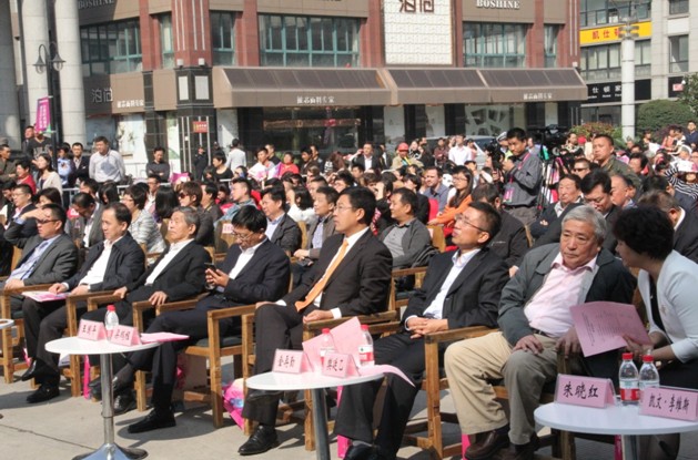 ��(chu��ng)��N���������彻�ו�(hu��)�����z���pϲ�Ļ���չ��(d��)������