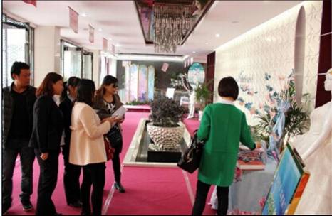 ���ˍu�Ҽ�2015������Ʒ�b�p��(hu��)�߽�(j��ng)�N(xi��o)����Մ��(hu��)�A�M�Y(ji��)����