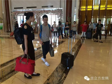 �z�����������ΘI(y��)���ɞ��(gu��)ِΨһ��(ji��ng)Ʒٝ����