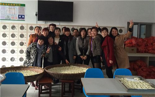 �ûʼ��F(tu��n)���P(gu��n)��(��i)���ˣ���Т�ĳɾ�����Ů��