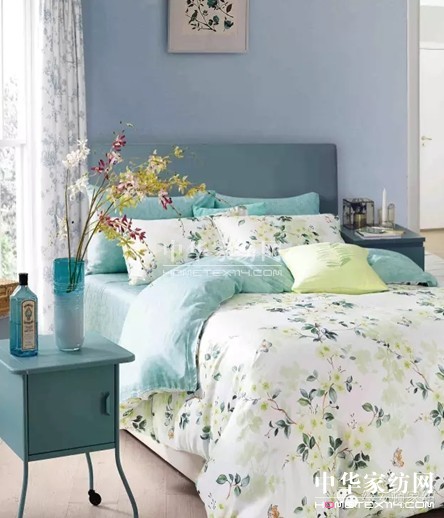 Ů�����@�ӟ��ɵģ��z���D��zS+��Ů�������