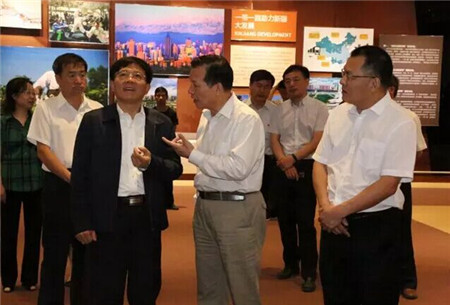 潔麗雅“援疆”二期項(xiàng)目受自治區(qū)領(lǐng)導(dǎo)重視