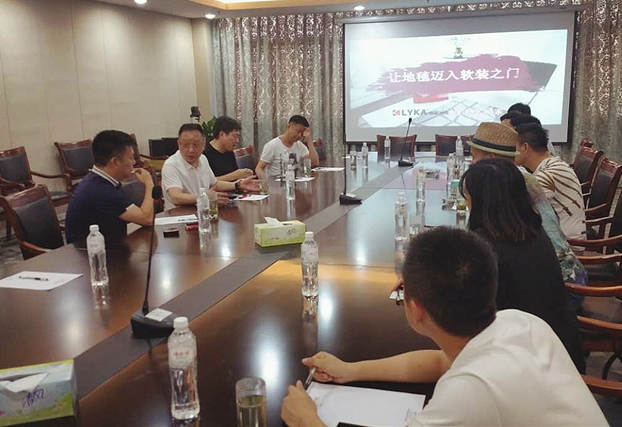 �Ҽ����Ҿߡ���̺���ИI(y��)��Ԓ ���������ں���ģʽ