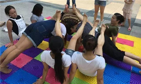 �Pʢ�Ҽ���������񹲾���ͬ��(chu��ng)�＾�x��