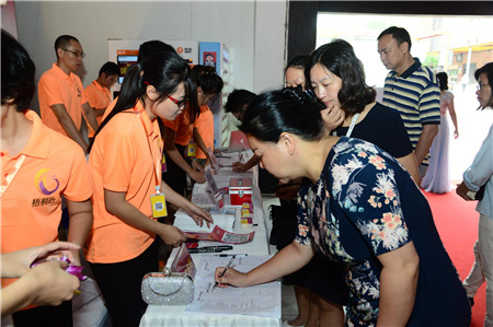 ���M(j��n)ԭ��(chu��ng)�O(sh��)Ӌ(j��)�Ǖr(sh��)�� ��ͩ�}ȫ�����ϻ��ˆ���(d��ng)